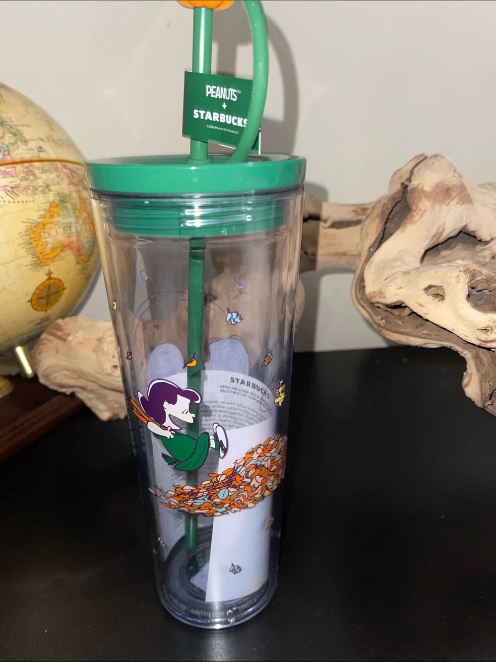 NWT! Starbucks x Peanuts 24 ounce cold cup with Snoopy topper